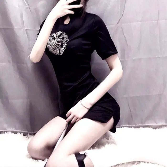 街头俏妞